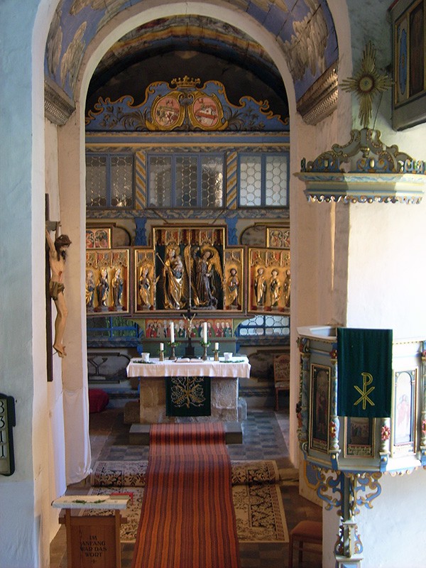 Kirche St. Michael, Großkochberg — Blick auf den Altar